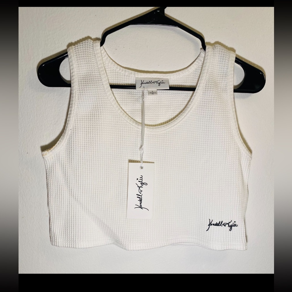 Kendall & Kylie White Ribbed Crop Tank Top